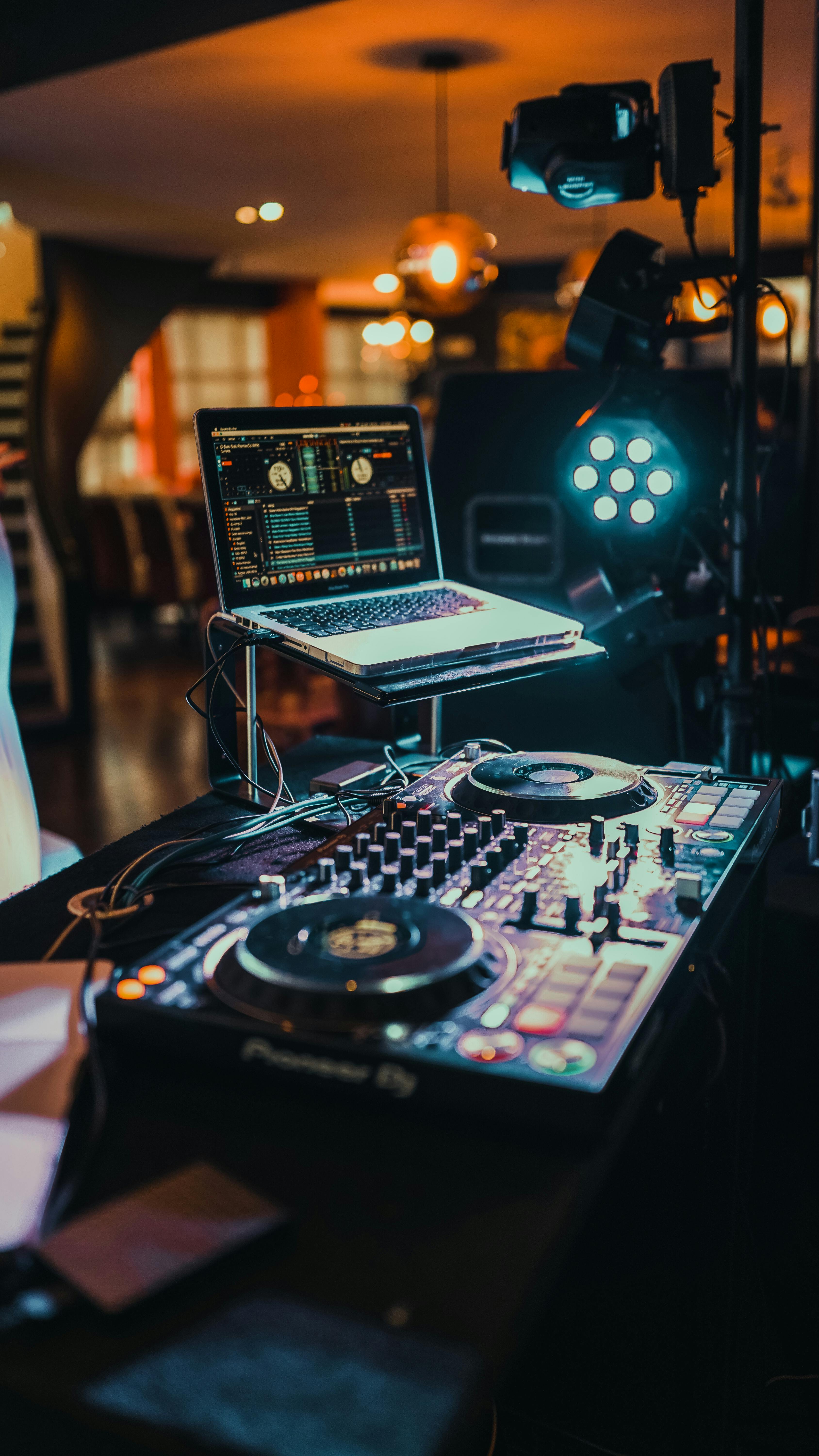 DJ Services